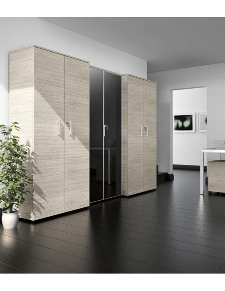 ARMOIRE DE CHEZ COLOMBINI 