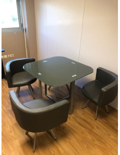 ENSEMBLE TABLE ET FAUTEUILS 2