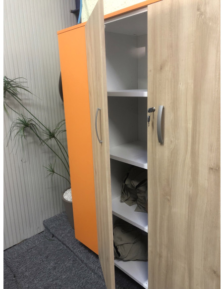 armoire-haute armoire-haute