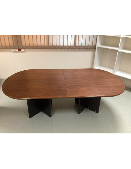 TABLE DE REUNION OVALE