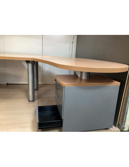 BUREAU DE DIRECTION ET CAISSONS