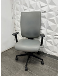FAUTEUIL SIMILI CUIR GRIS 2