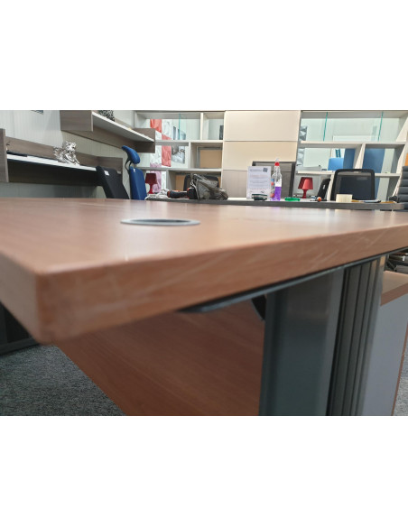 BUREAU DROIT AVEC CAISSON