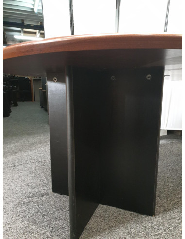 TABLE DE REUNION OVALE