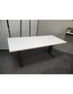 BUREAU DROIT BLANC PIEDS METAL NOIR 2