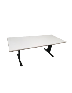BUREAU DROIT BLANC PIEDS METAL NOIR