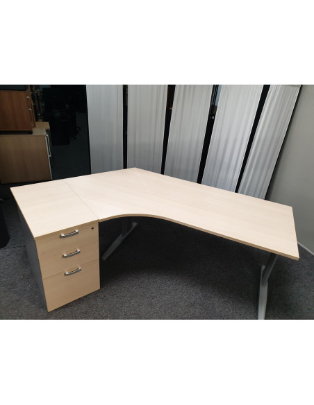 BUREAU 135° AVEC CAISSON HAUTEUR BUREAU
