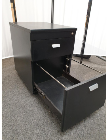 BUREAU DE DIRECTION AVEC CAISSONS