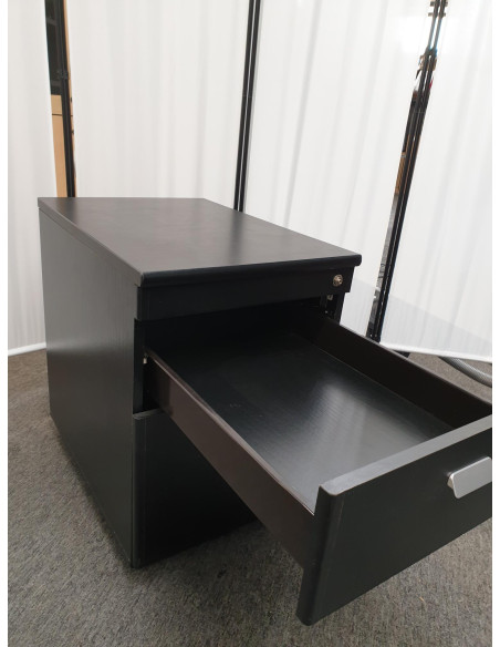 BUREAU DE DIRECTION AVEC CAISSONS