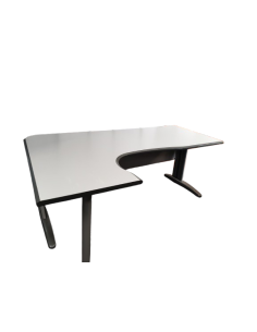 BUREAU COMPACT AVEC CHANT ANTI-CHOC