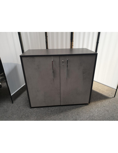 ARMOIRE BASSE PORTES GRISES