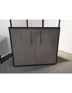 ARMOIRE BASSE PORTES GRISES 2