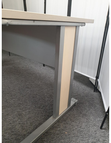 BUREAU COMPACT PIEDS BOIS/METAL