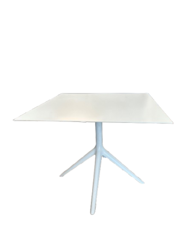 TABLE BLANCHE CARREE