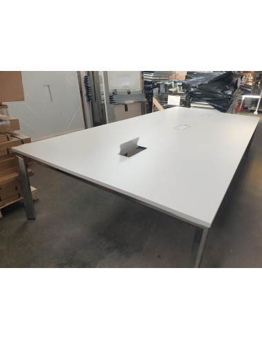 GRANDE TABLE DE REUNION ACTIU