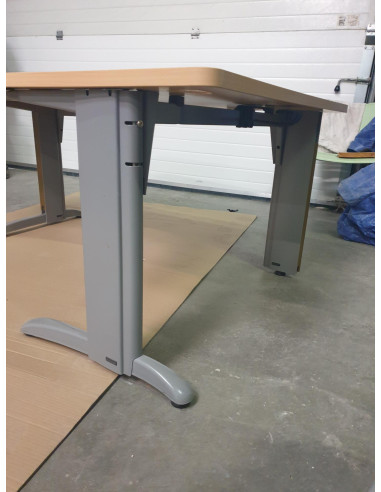 BUREAU COMPACT ARRONDI - seconde main - coloris...