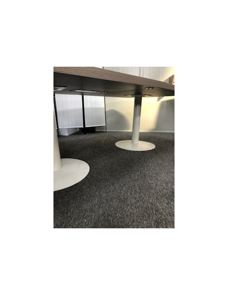 TABLE DE REUNION 240x120  - seconde main - 2 pieds ronds blanc