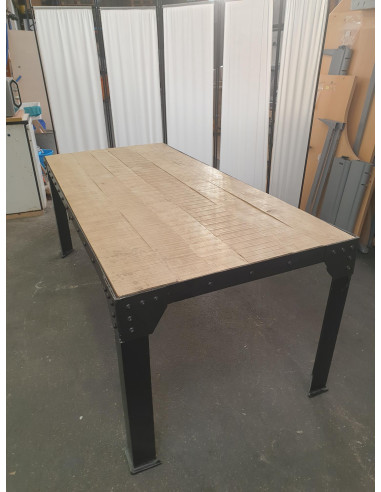 TABLE DE REUNION STYLE INDUSTRIEL - seconde...