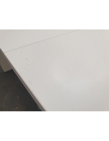 BANQUE D'ACCUEIL BLANCHE - seconde main - en mélaminé - dimensions L285 x P83 x H108 cm