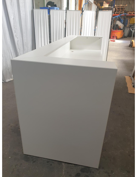 BANQUE D'ACCUEIL BLANCHE - seconde main - en mélaminé - dimensions L285 x P83 x H108 cm