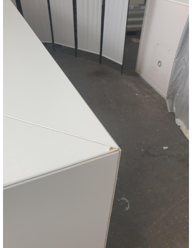 BANQUE D'ACCUEIL BLANCHE - seconde main - en...