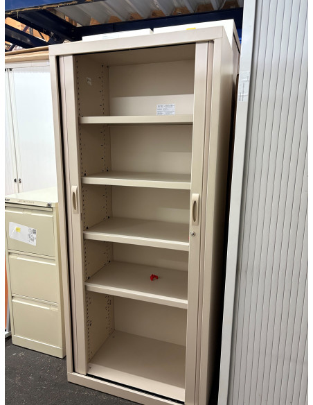 ARMOIRE HAUTE A RIDEAUX BEIGE - destockage - en métal - dimensions L80 x H180cm